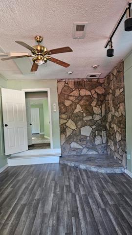 Photo - 10033 Goodyear Dr