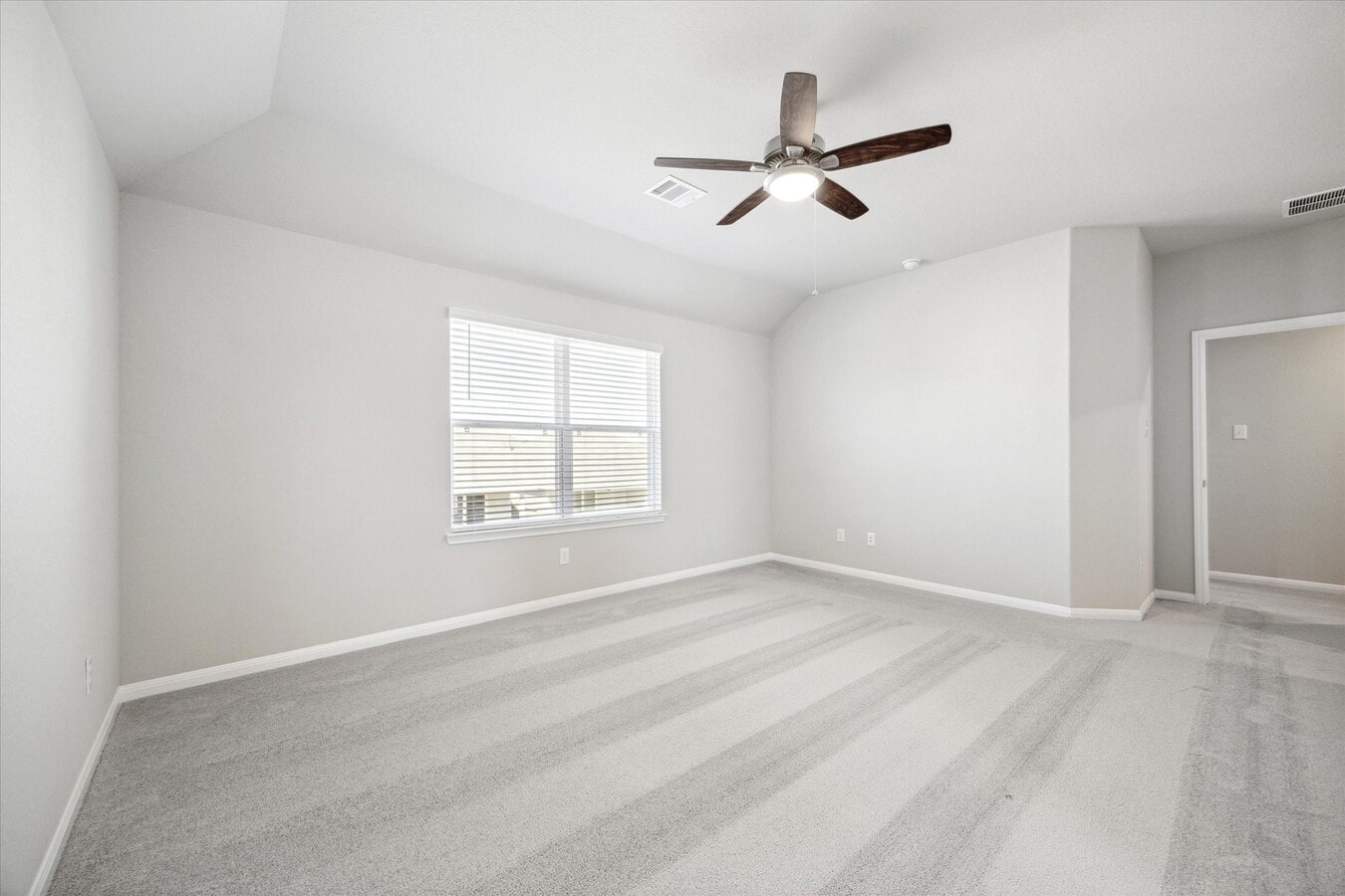 Photo - 715 Gavin Walker Dr