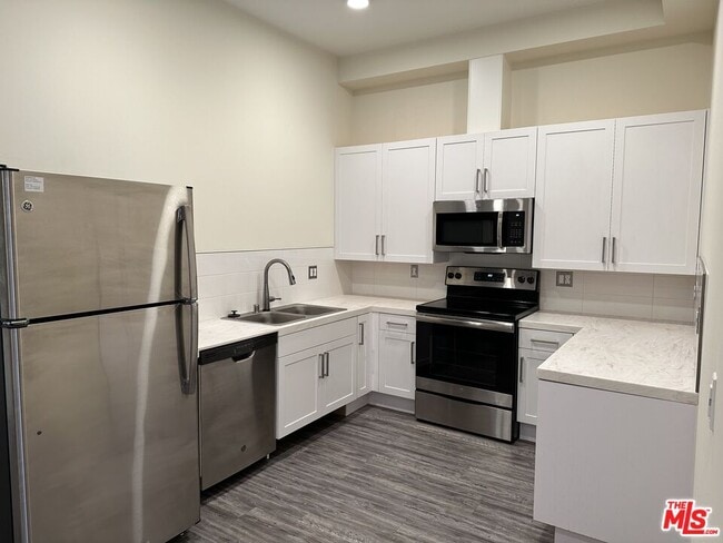 Photo - 11115 McCormick St Unit 401