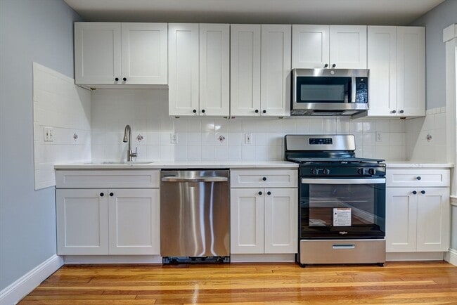 Photo - 88 Old Colony Ave Unit 1