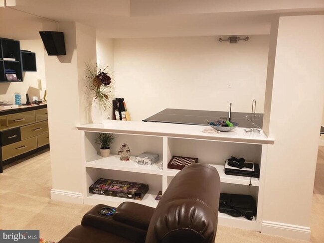 Photo - 323 W Boulder Dr