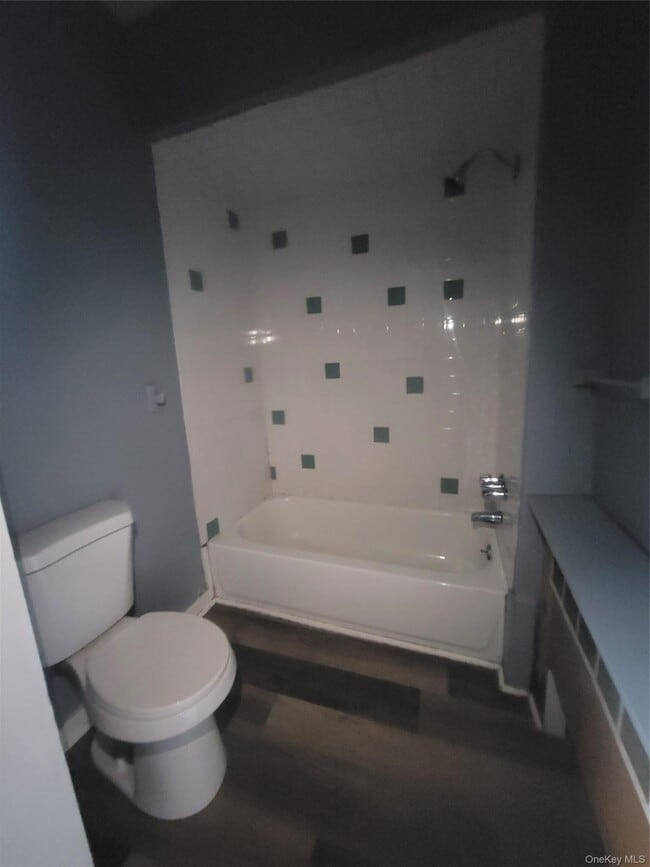 Photo - 90 Champlin Ave