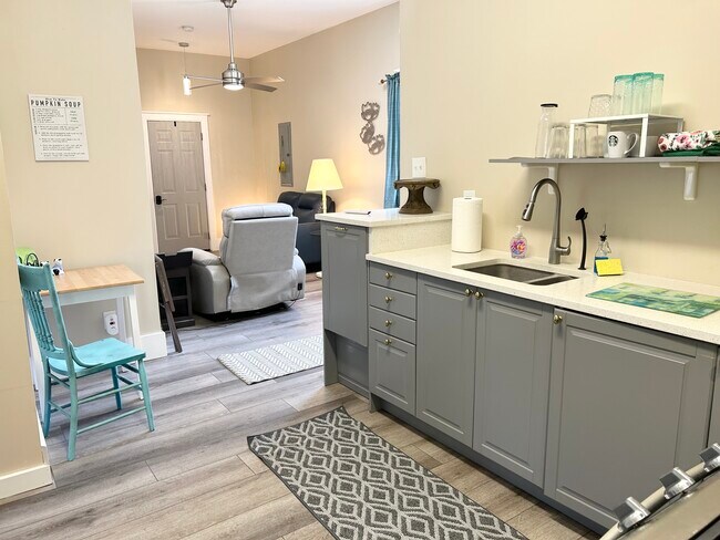 Photo - 10629 Quail Ridge Dr Apt Unit Private Carriage House