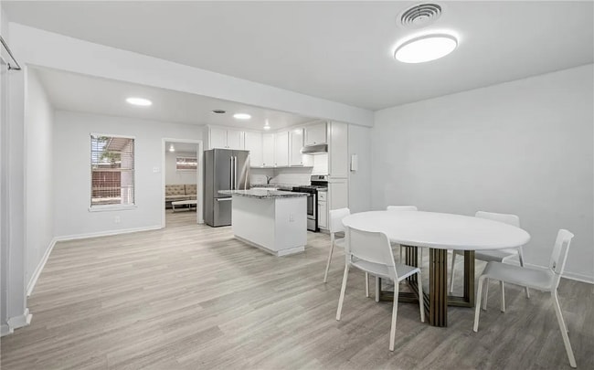 Photo - 5729 Abby Dr