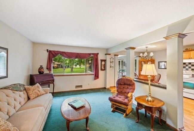 Photo - 10414 Valley Forge Ln N