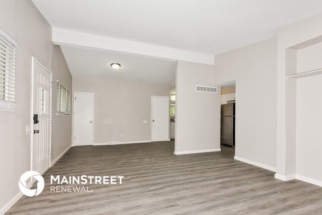 Photo - 1545 Swan Dr