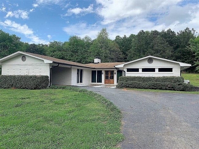 Photo - 2435 Miller Ferry Rd SW