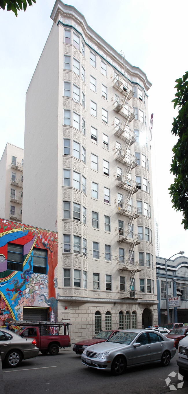 Photo - 270 TURK Apartments