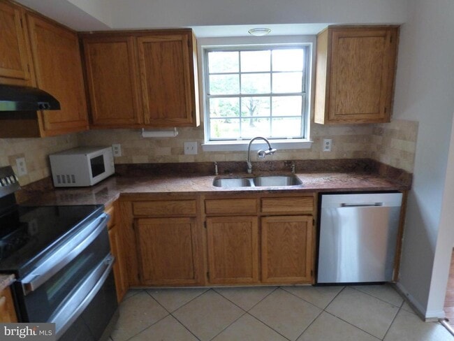 Photo - 13422 Country Ridge Dr