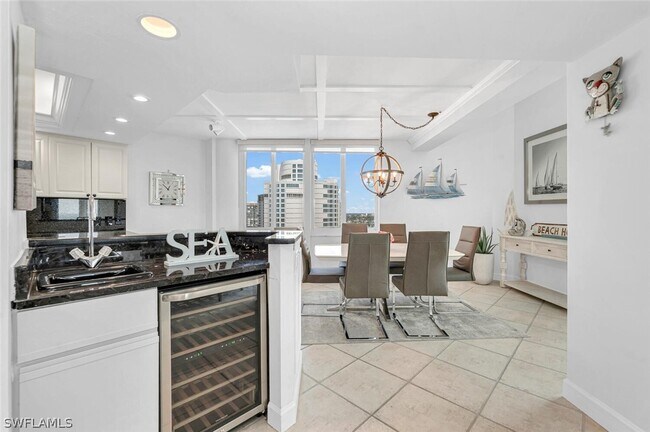 Photo - 4041 Gulf Shore Blvd N Unidad 1608