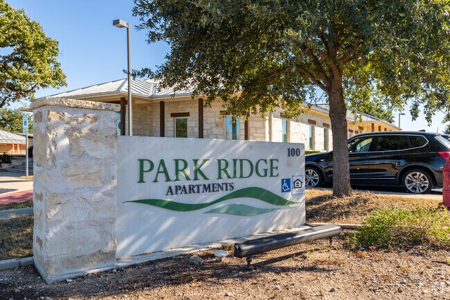 Señalización - Park Ridge Apartments
