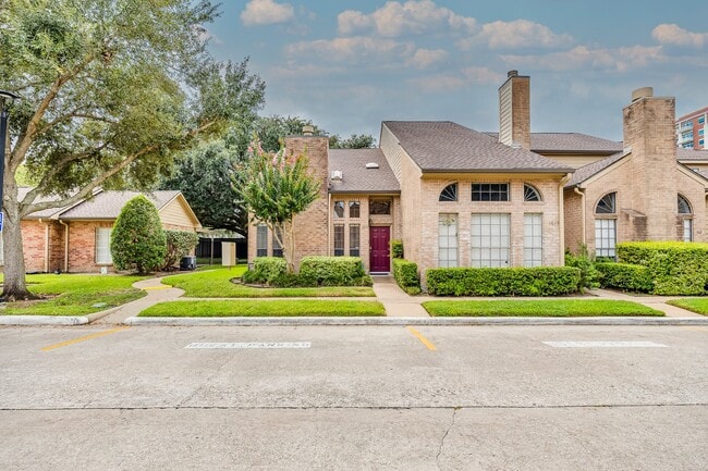 Photo - 1018 Memorial Village Dr Unidad 124