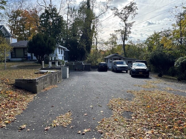 Photo - 198 Kings Ferry Rd