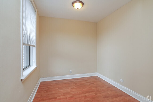 1 BR, 1 BA - Bedroom