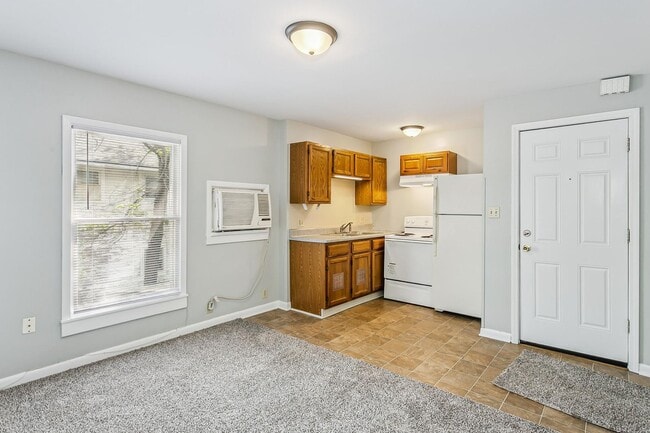 Photo - 1723 N Holyoke St Unit 2