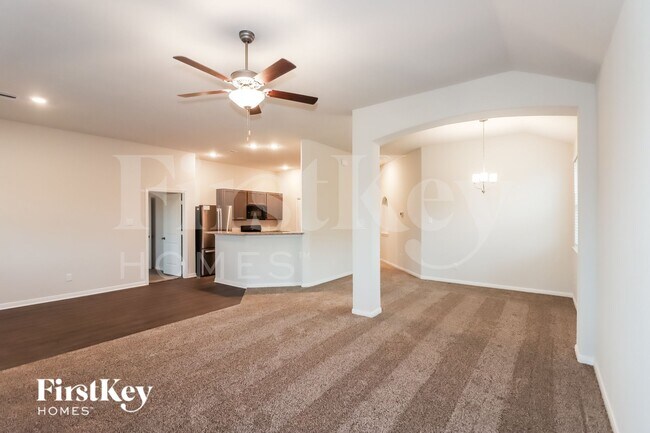 Photo - 26020 Babe Ruth Dr