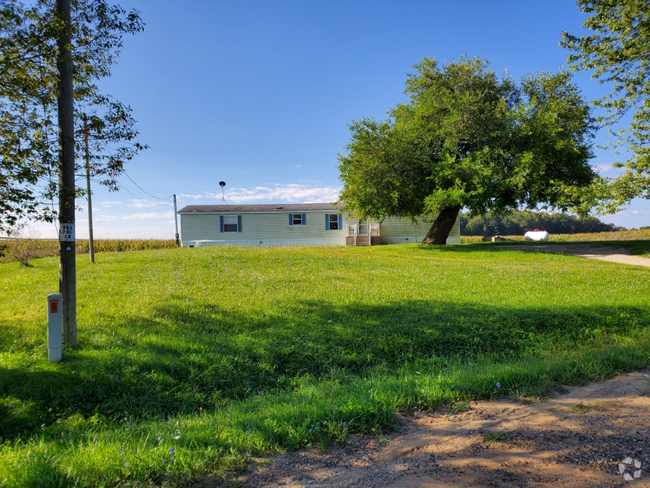 Building Photo - 8908 E Cannonsville Rd Rental