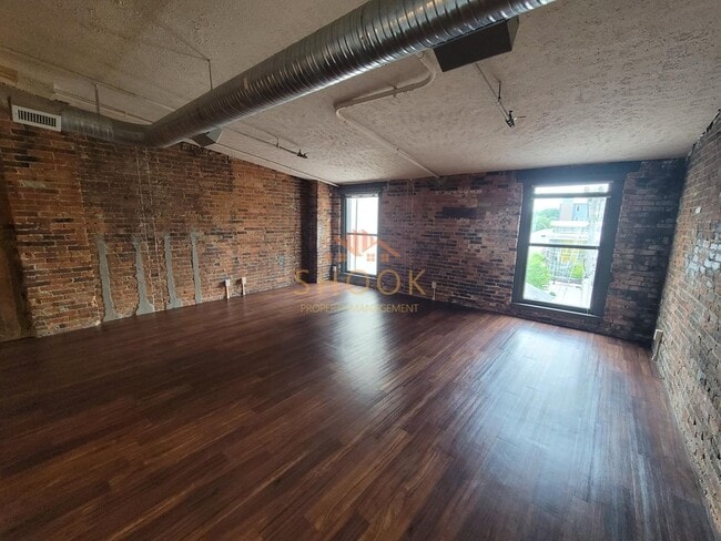 Photo - 102 N 3rd St Unit 102 N 3rd -3E