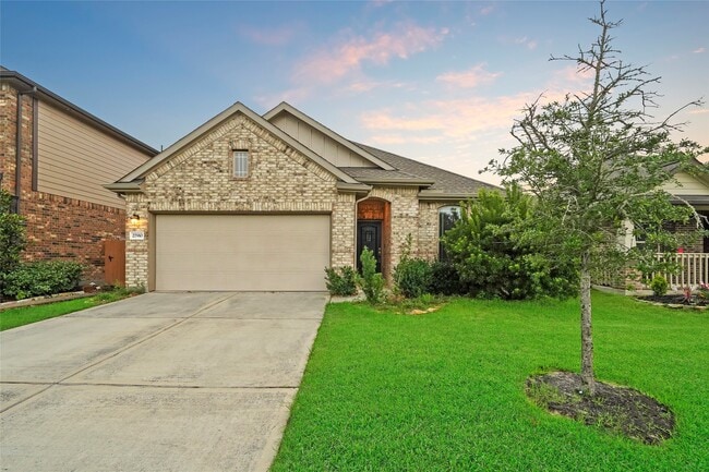 Building Photo - 27910 Augusta View Dr