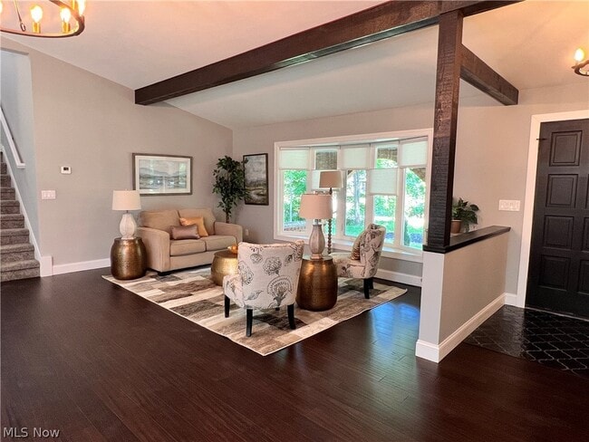 Photo - 704 Echo Dr