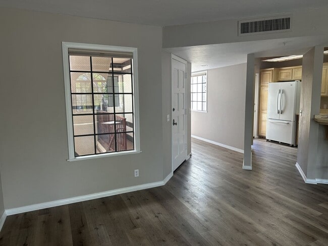 Photo - 1641 Unit 1641M 201