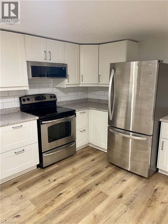 Photo - 64 W 25th St