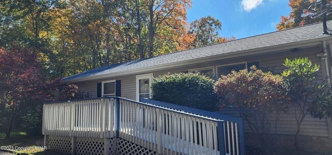 Building Photo - 172 Shannon Dr
