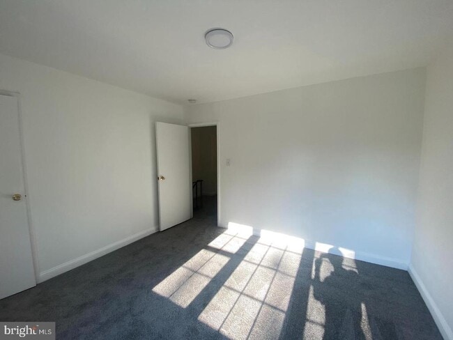 Photo - 22 S Monroe Rd