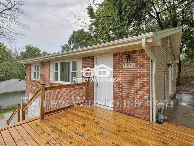 Photo - 2418 Boston Ave