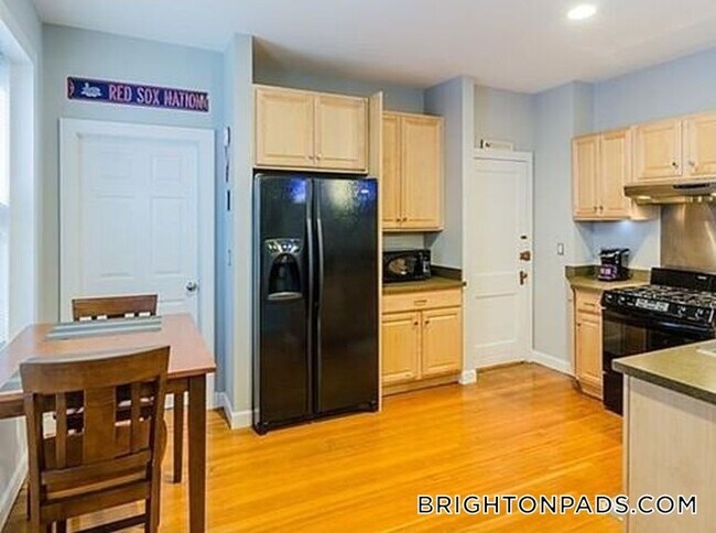 Photo - 1872 Commonwealth Ave Unit 14