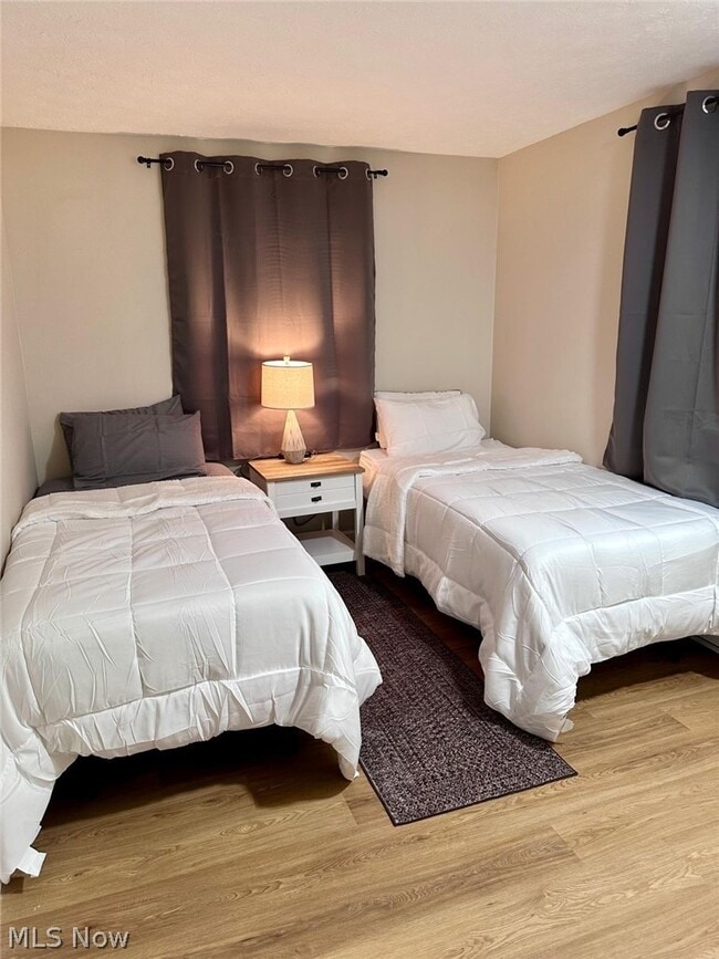 Photo - 177 25th St SE