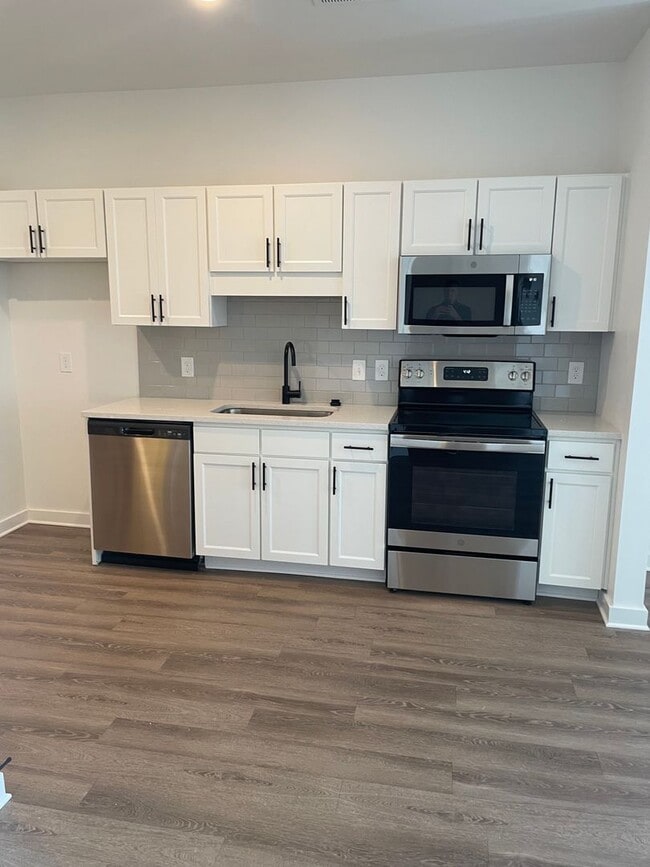 Photo - Studio Apartment in The Ontario in Nashville Unit 406