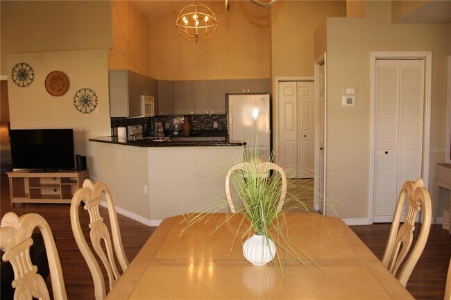 Photo - 3115 Live Oak Ln Unit 30