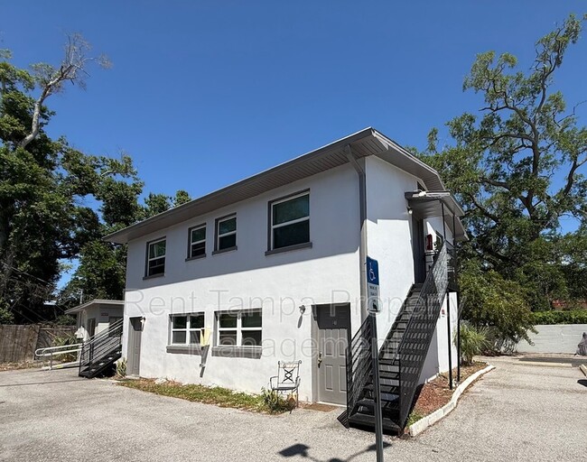 Photo - 2475 18th Ave S