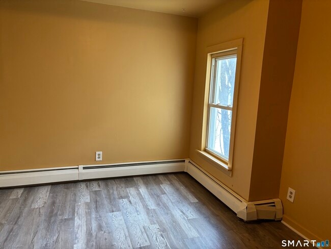 Photo - 42 Elliot St