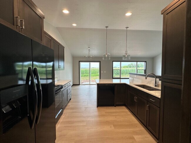 Photo - 2911 Sabal Oak Dr