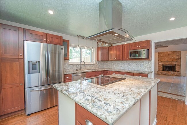 Photo - 25418 Sugar Valley Ln