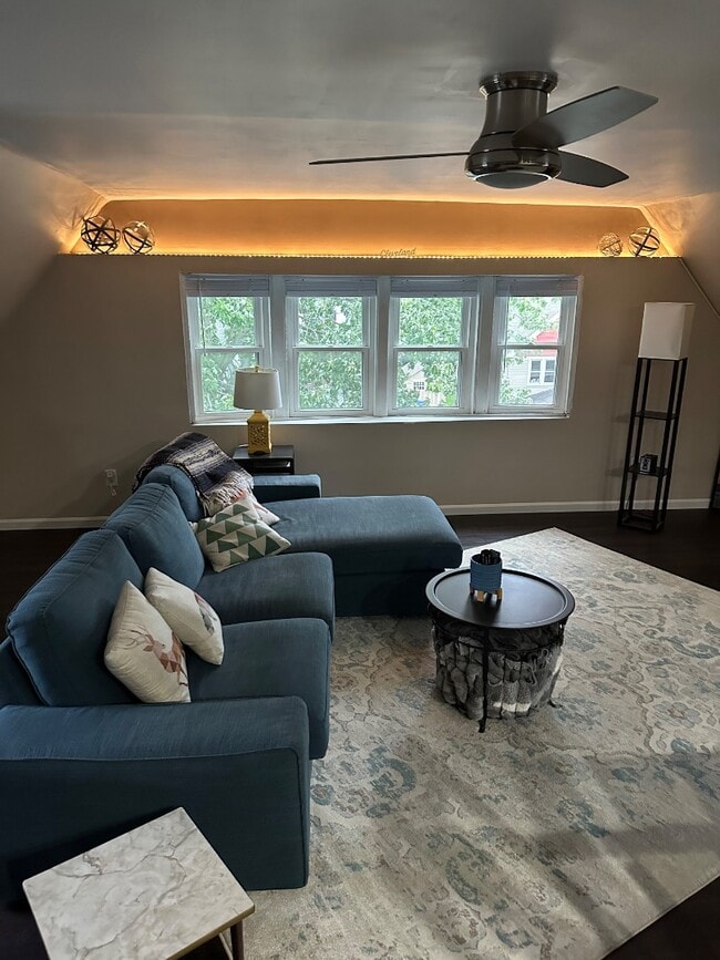 Photo - 6110 W Clinton Ave