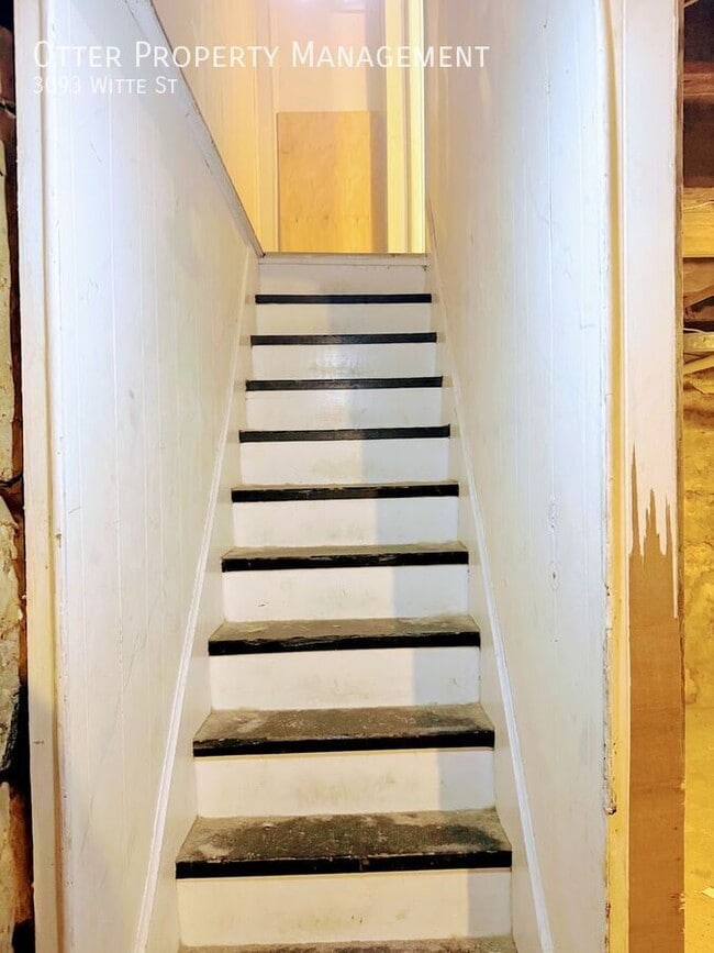 Photo - 3093 Witte St