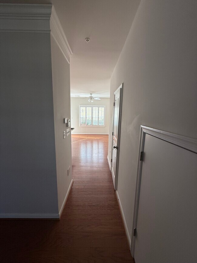 Photo - 20 Boucher Pl