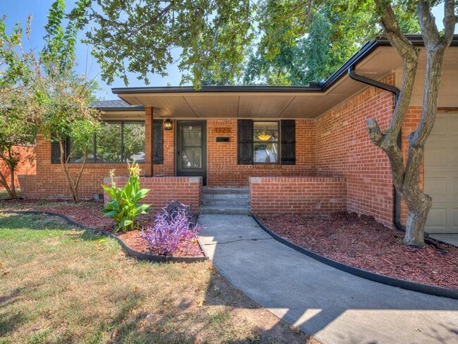 Photo - 1320 Avondale Dr