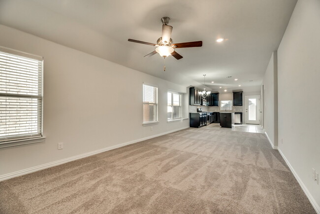 Perfect 3 bed 2 bath in new development in... Apartment - Lewisville ...