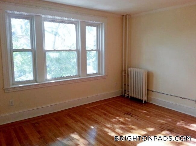 Photo - 1615 Commonwealth Ave Unidad 14