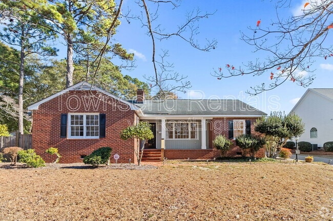Building Photo - 315 Fairfield Rd Rental