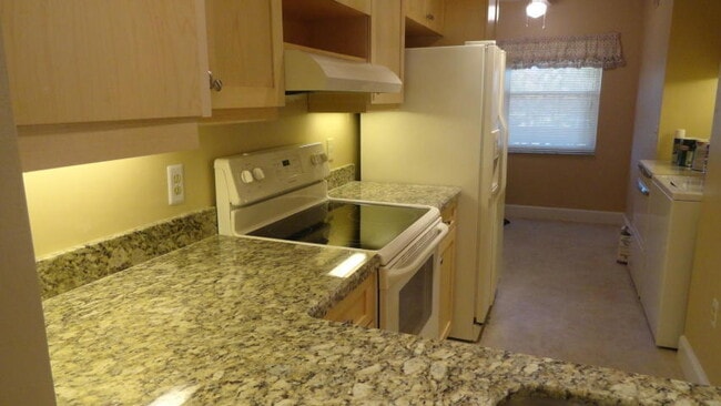 Photo - 2018 SW 29th Ct Unit 6A2