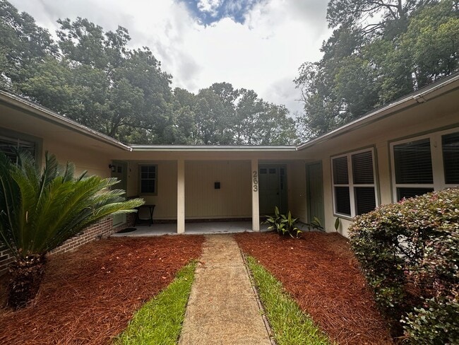 Photo - 263 N Villas Ct House