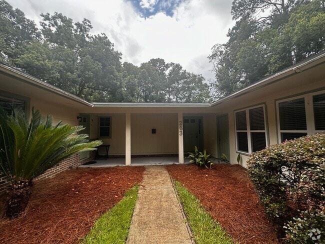 Building Photo - 263 N Villas Ct Rental