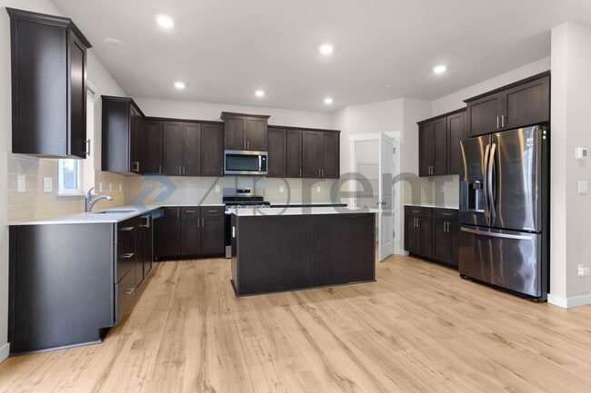 Photo - 18823 111th Ave E