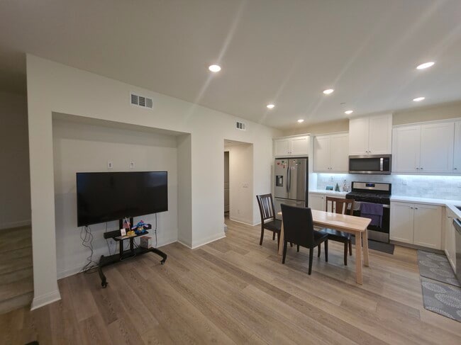 Photo - 12120 Blue Sky Ct