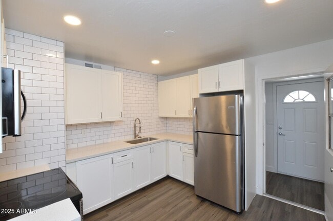 Photo - 1202 E Kaler Dr Unit 1